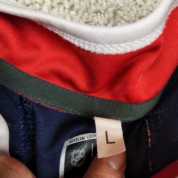 New York Rangers 2018 NHL Winter Jersey Blue Size Large L 52 DAMAGED SEE PHOTOS - Picture 5 of 8